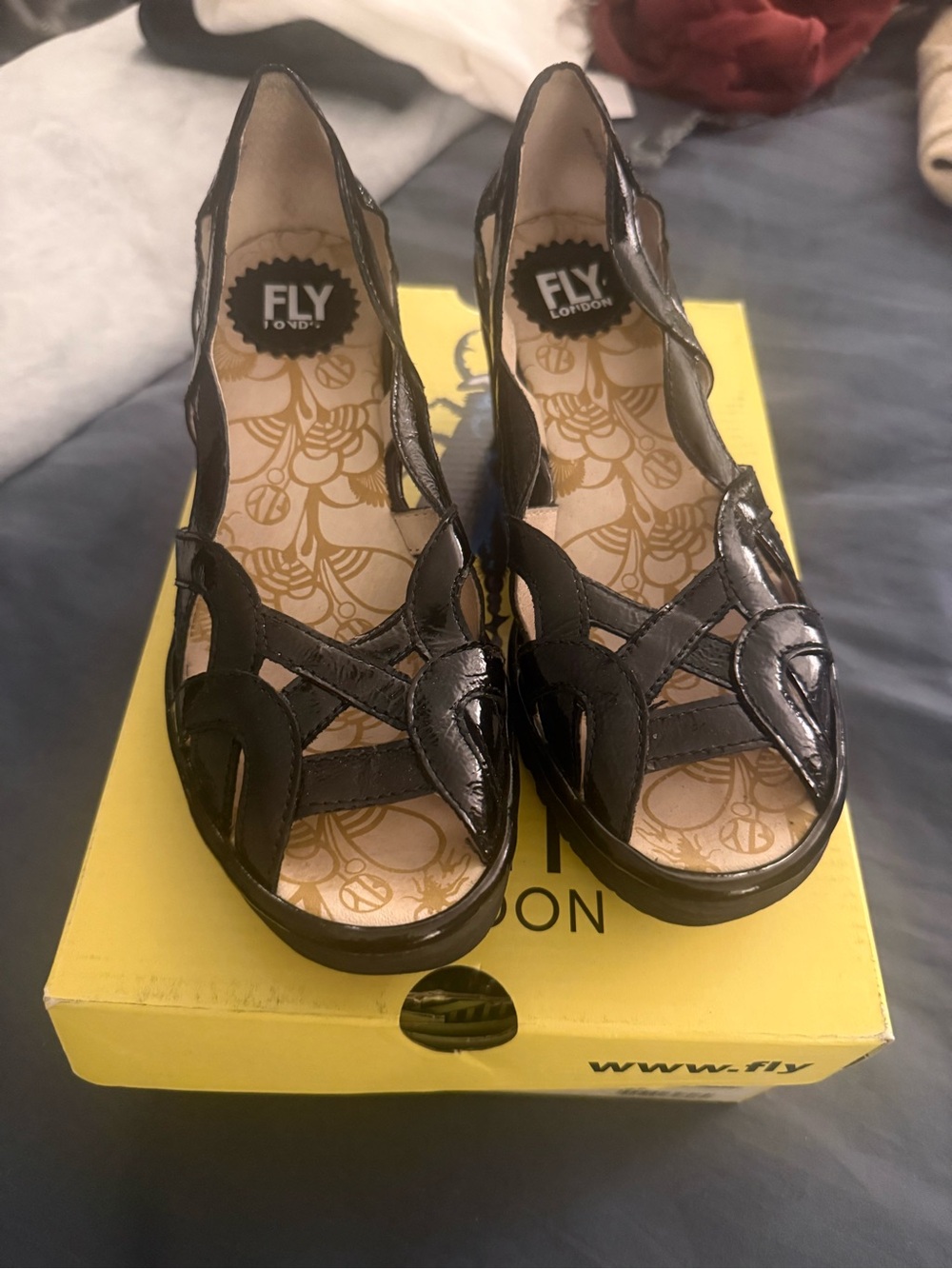 FLY London Women's Black Cutout Leather Wedge Sandals, Size 37